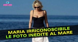 Maria De Filippi Irriconoscibile: La Foto al Mare Diventa Virale!